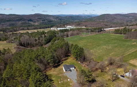 1799 Coppermine Road Monroe NH 03771