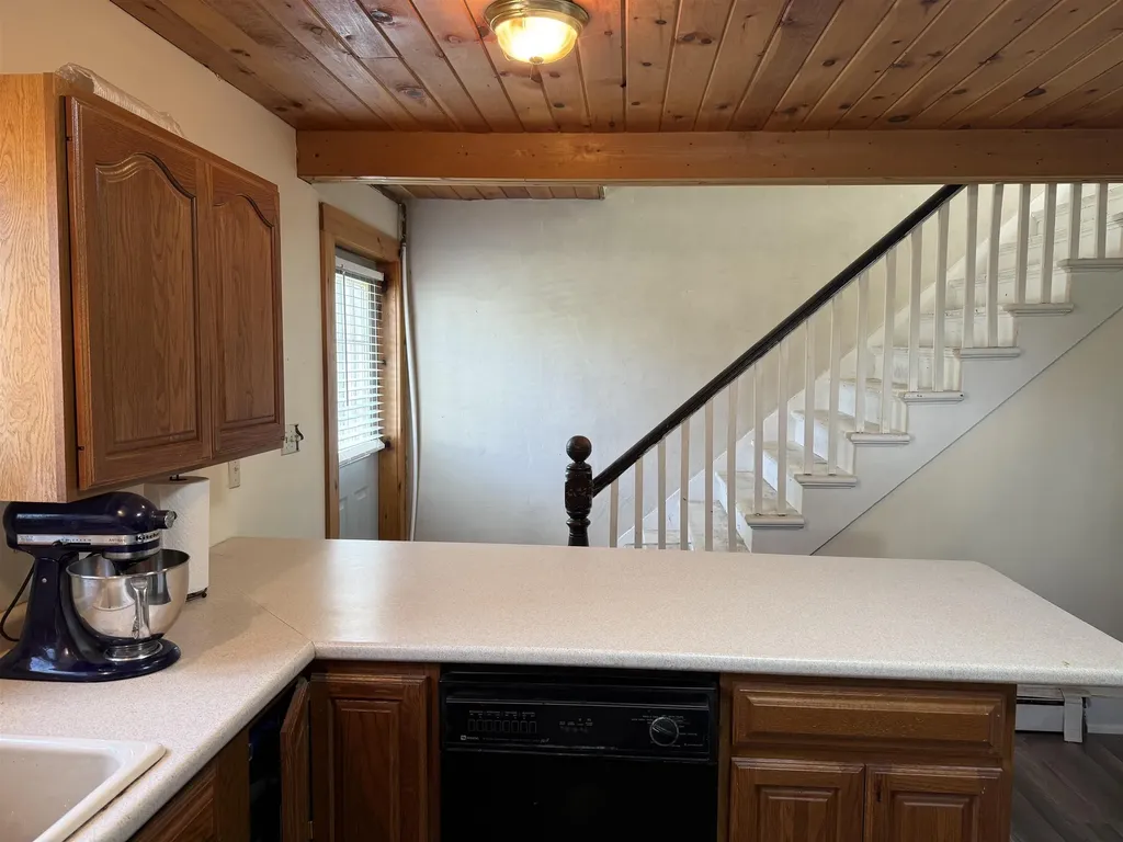 33 Field Avenue Rutland City VT 05701