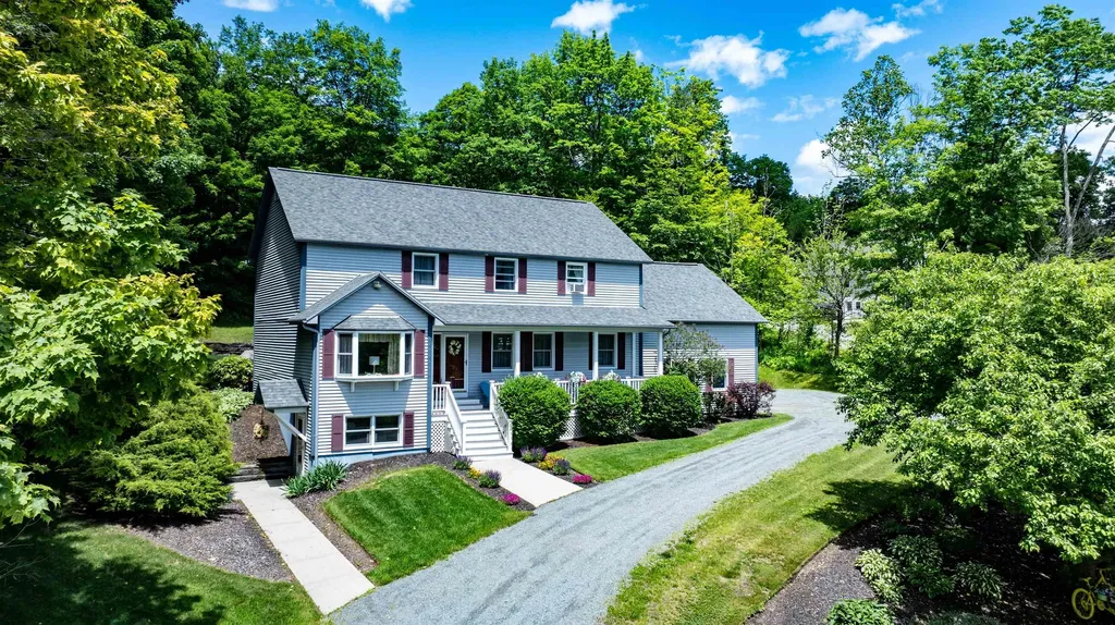 229 Meadowood Lane Waterford VT 05819