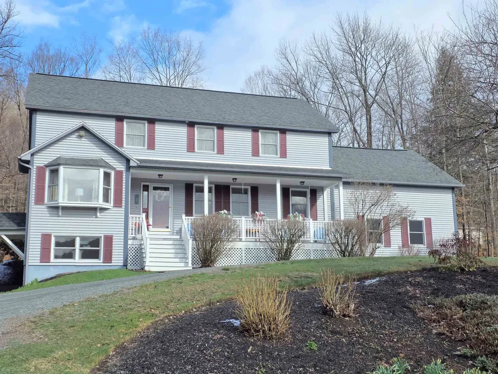 229 Meadowood Lane Waterford VT 05819