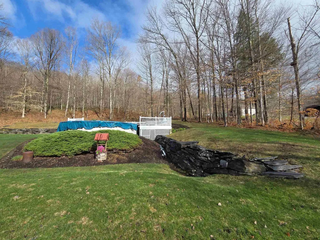 229 Meadowood Lane Waterford VT 05819