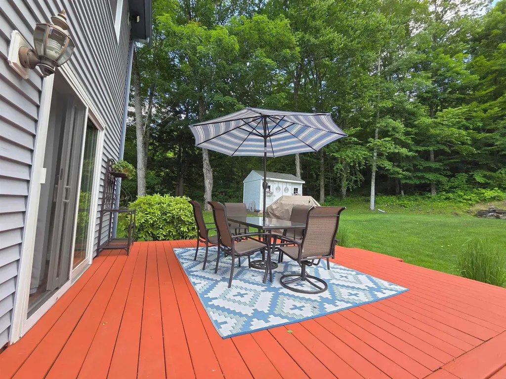 229 Meadowood Lane Waterford VT 05819