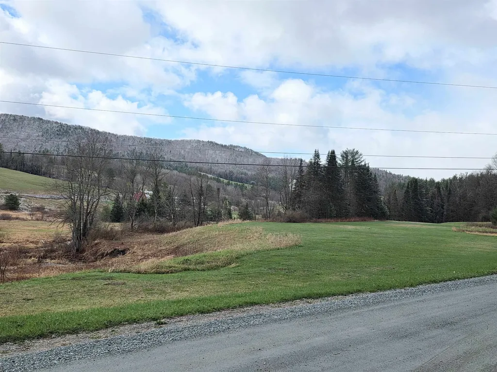 229 Meadowood Lane Waterford VT 05819