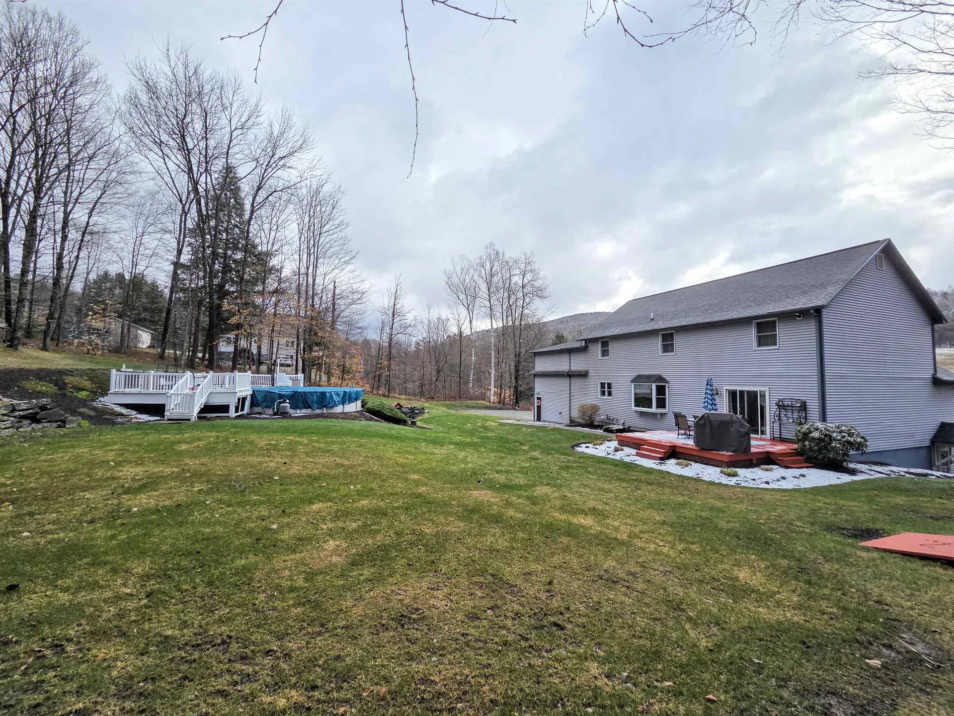 229 Meadowood Lane Waterford VT 05819