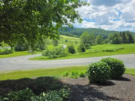 229 Meadowood Lane Waterford VT 05819