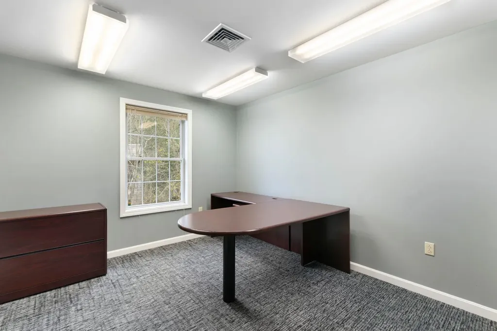 458 Williams Street Brattleboro VT 05301