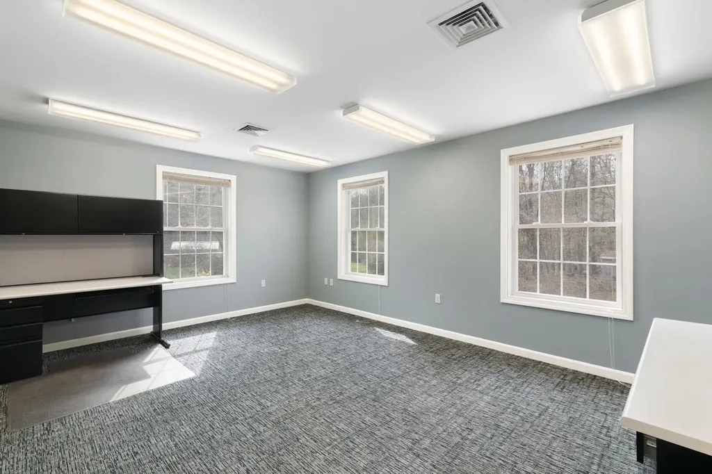 458 Williams Street Brattleboro VT 05301