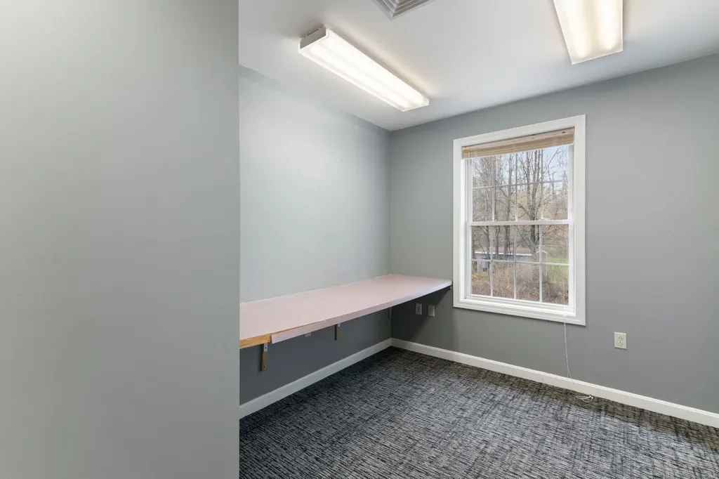 458 Williams Street Brattleboro VT 05301