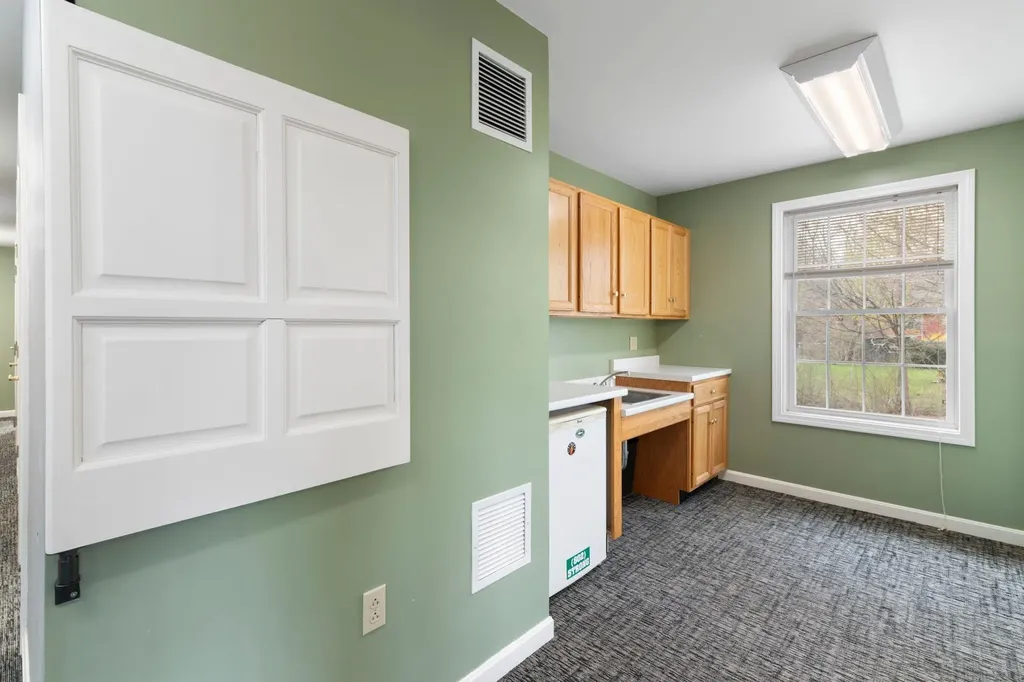458 Williams Street Brattleboro VT 05301
