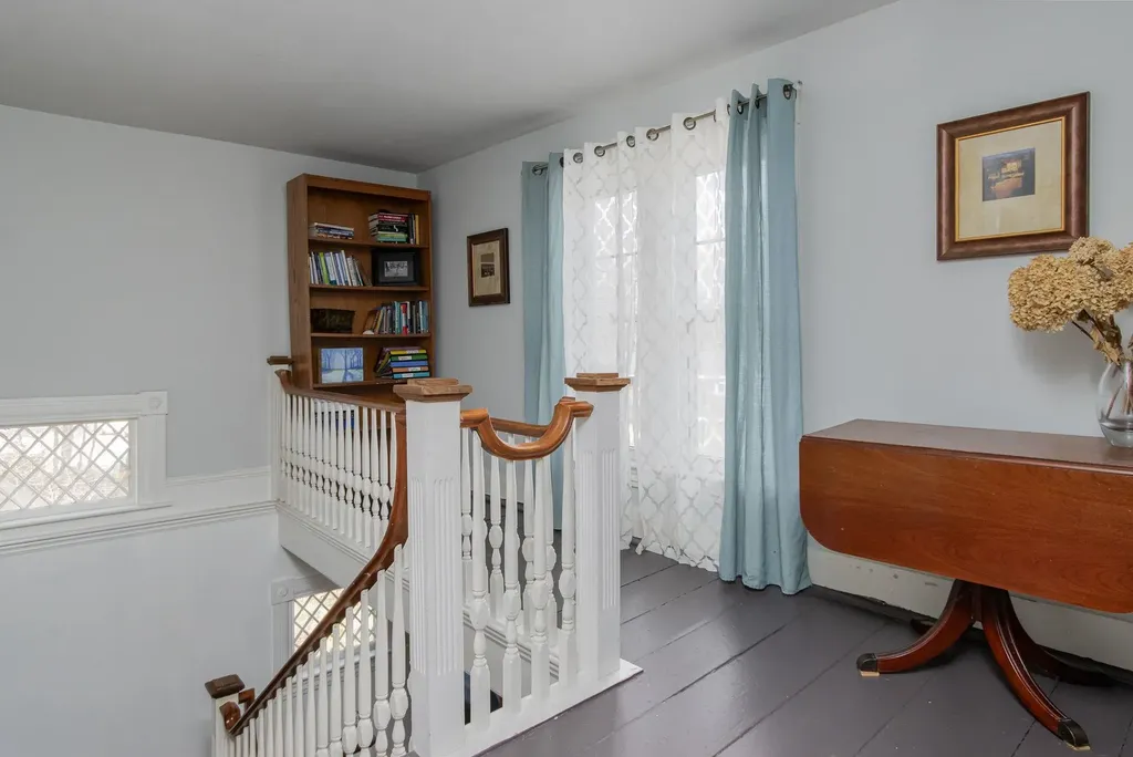 228 Maple Street Hopkinton NH 03229