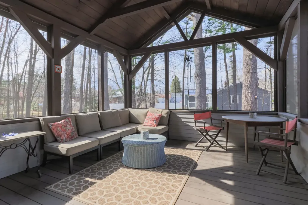 228 Maple Street Hopkinton NH 03229