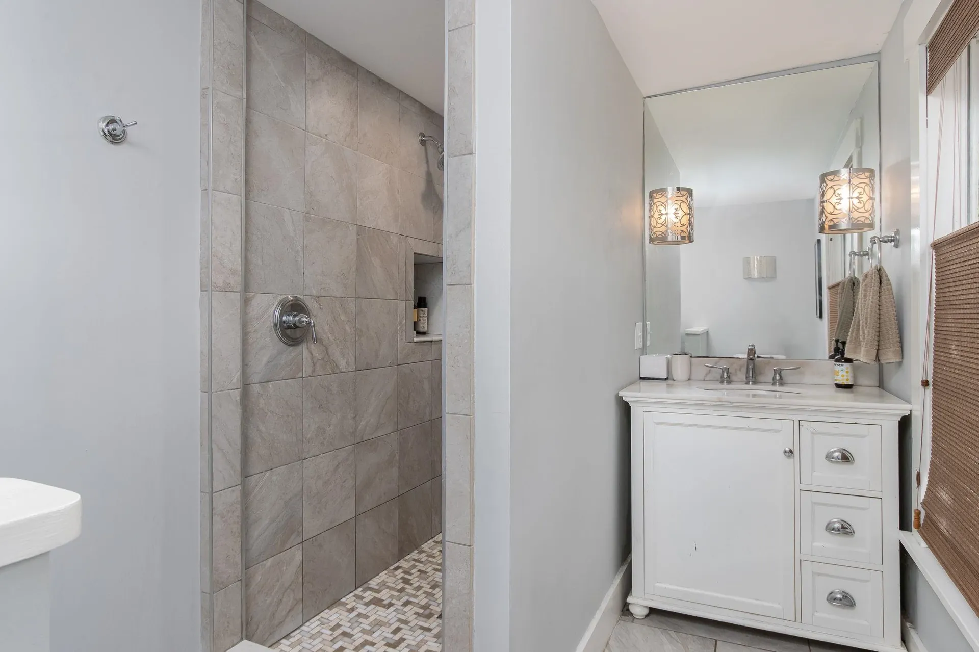 228 Maple Street Hopkinton NH 03229