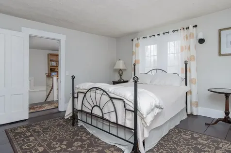 228 Maple Street Hopkinton NH 03229