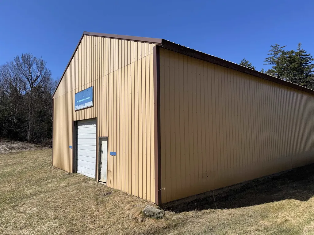 8570 Vermont Route 9 Woodford VT 05201