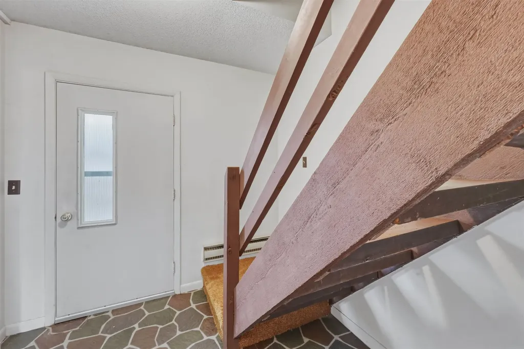 86 Pinecrest Drive Essex VT 05452