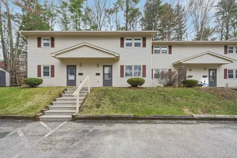 86 Pinecrest Drive Essex VT 05452