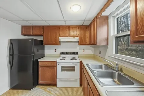 86 Pinecrest Drive Essex VT 05452