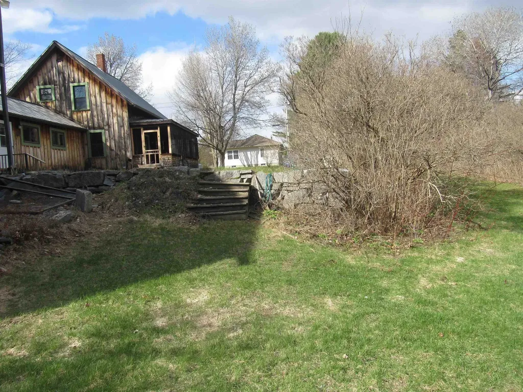 701 Bluff Road Newport City VT 05855