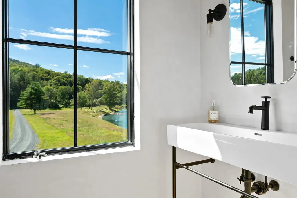 2394 Fletcher Hill Road Woodstock VT 05091