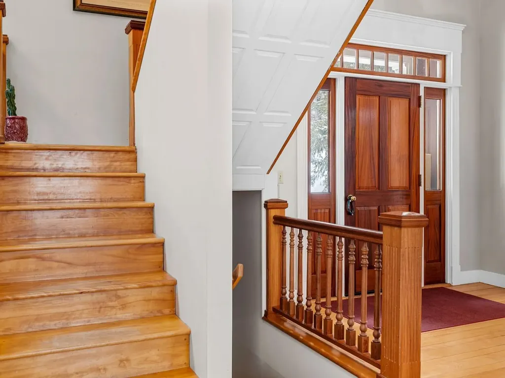 104 Ledgewood Terrace Montpelier VT 05602