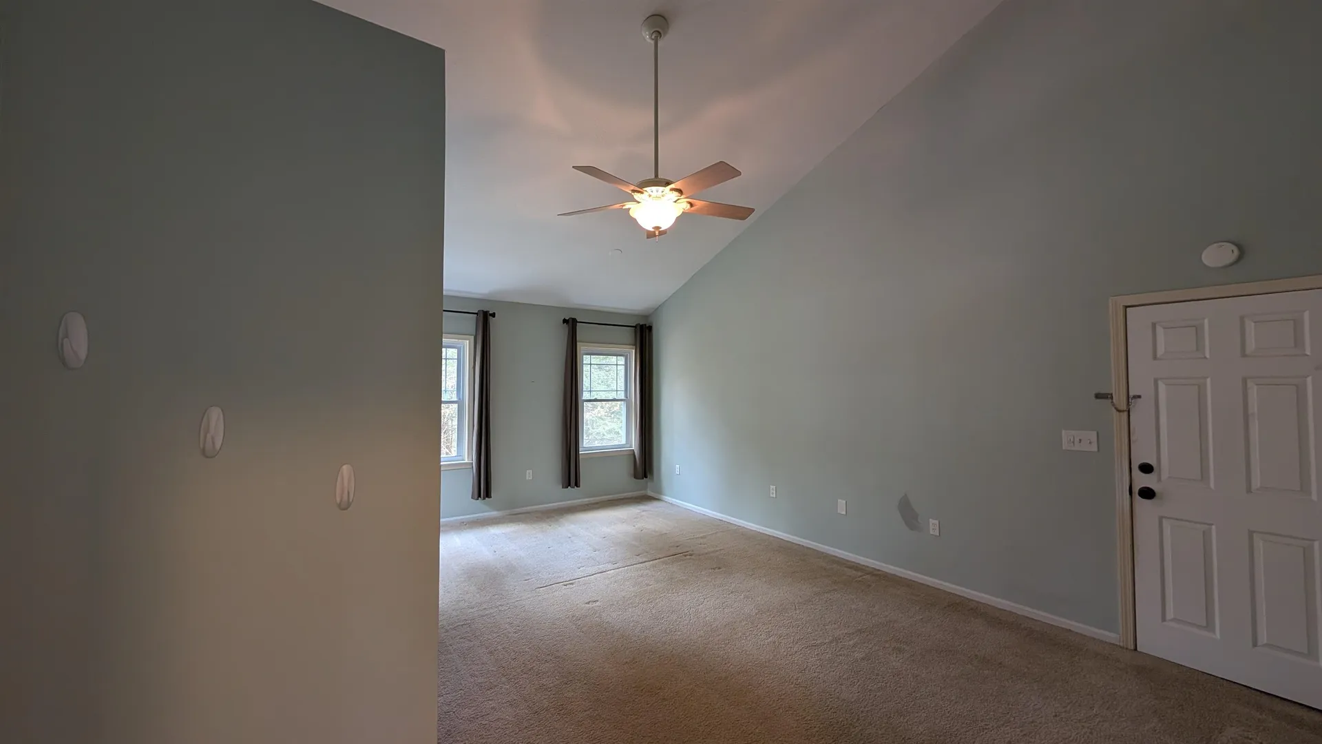 56 Mcintosh Lane Bedford NH 03110