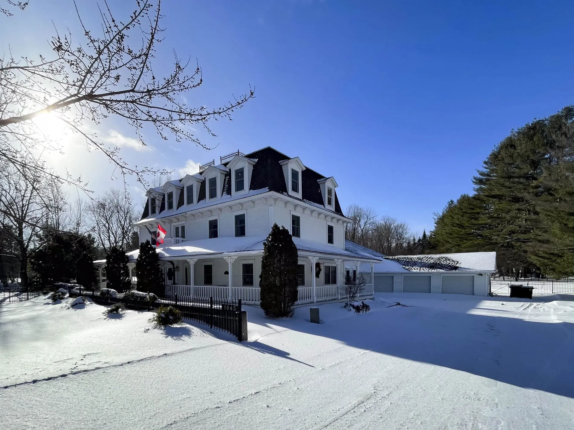1645 Cross Road Jay VT 05859-9403