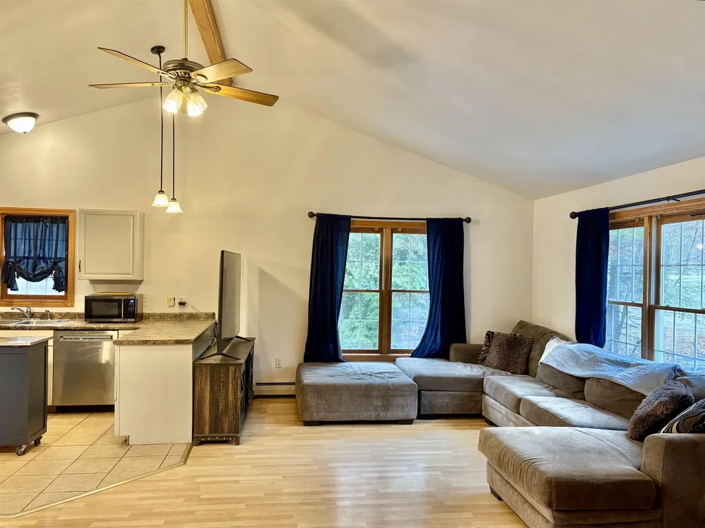 7 Sampson Drive Barnstead NH 03225