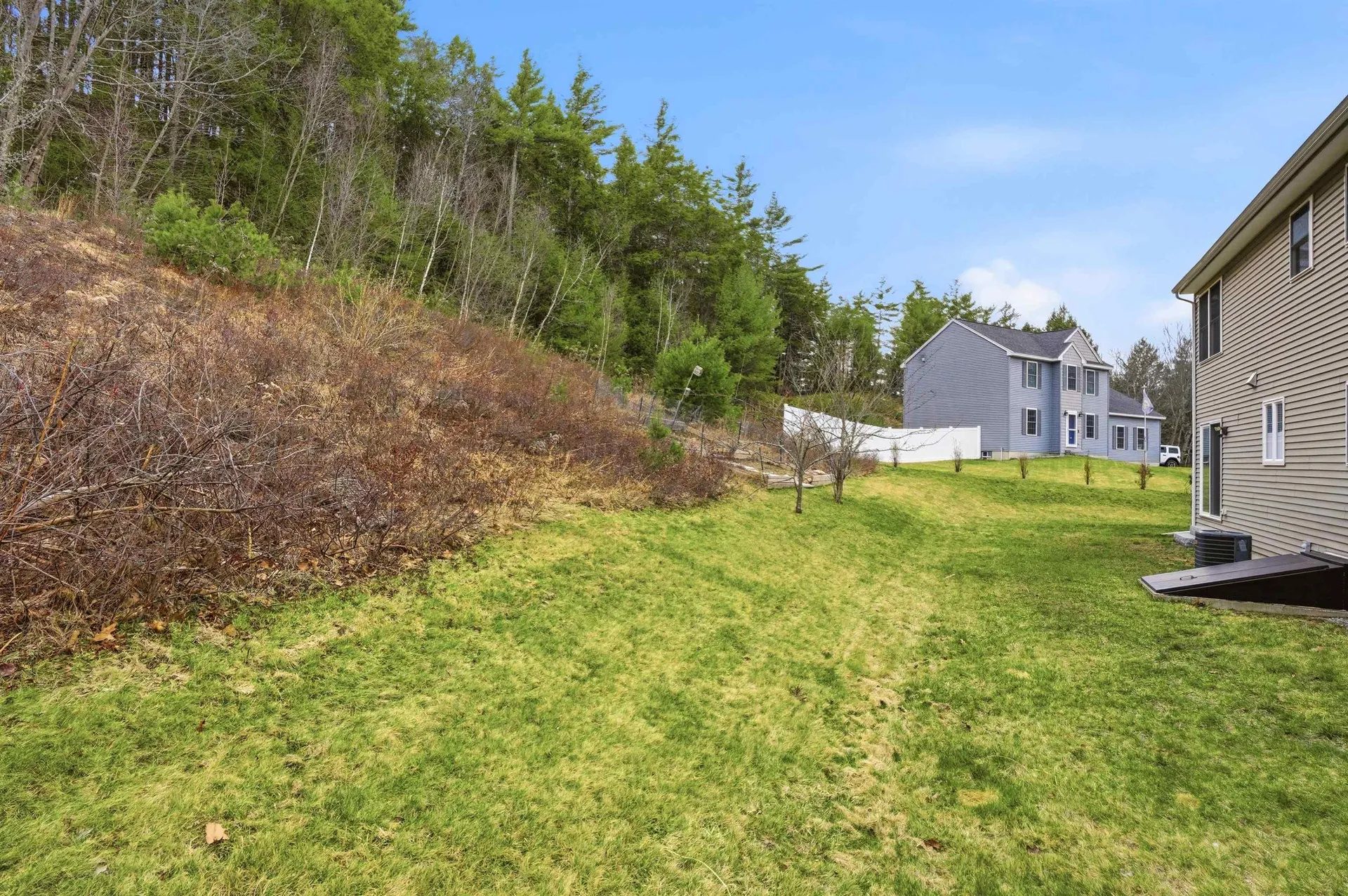 18 Richfield Way Wilton NH 03086
