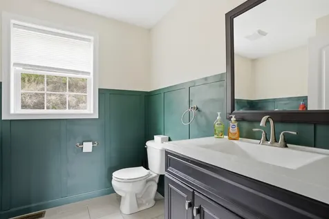18 Richfield Way Wilton NH 03086