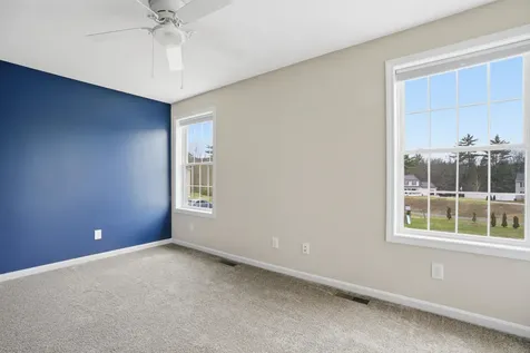 18 Richfield Way Wilton NH 03086