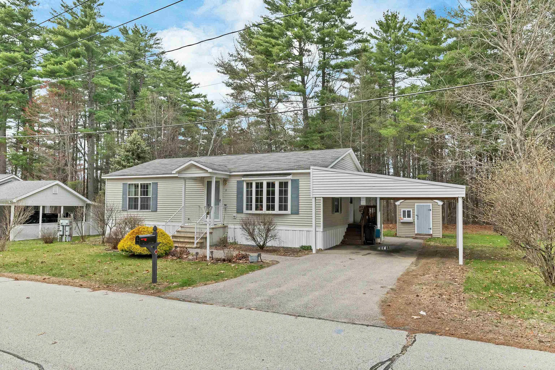 6 Centerwood Drive Concord NH 03301