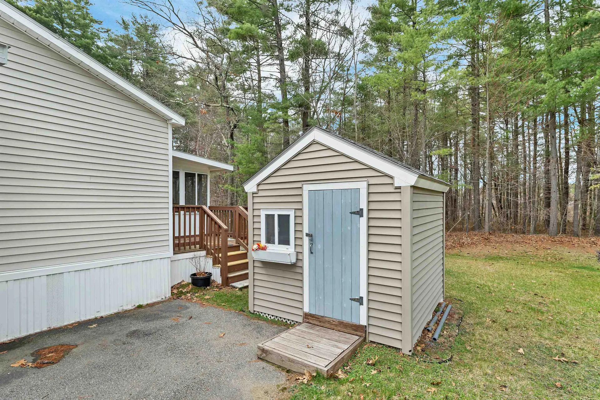 6 Centerwood Drive Concord NH 03301