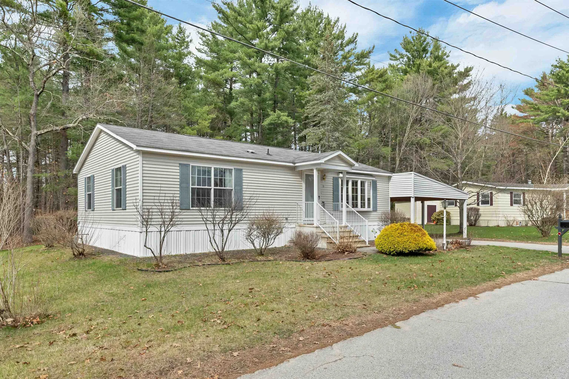 6 Centerwood Drive Concord NH 03301