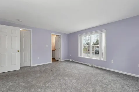 6 Centerwood Drive Concord NH 03301
