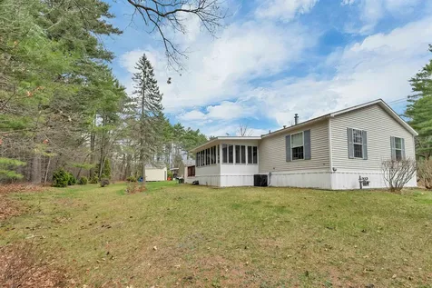 6 Centerwood Drive Concord NH 03301