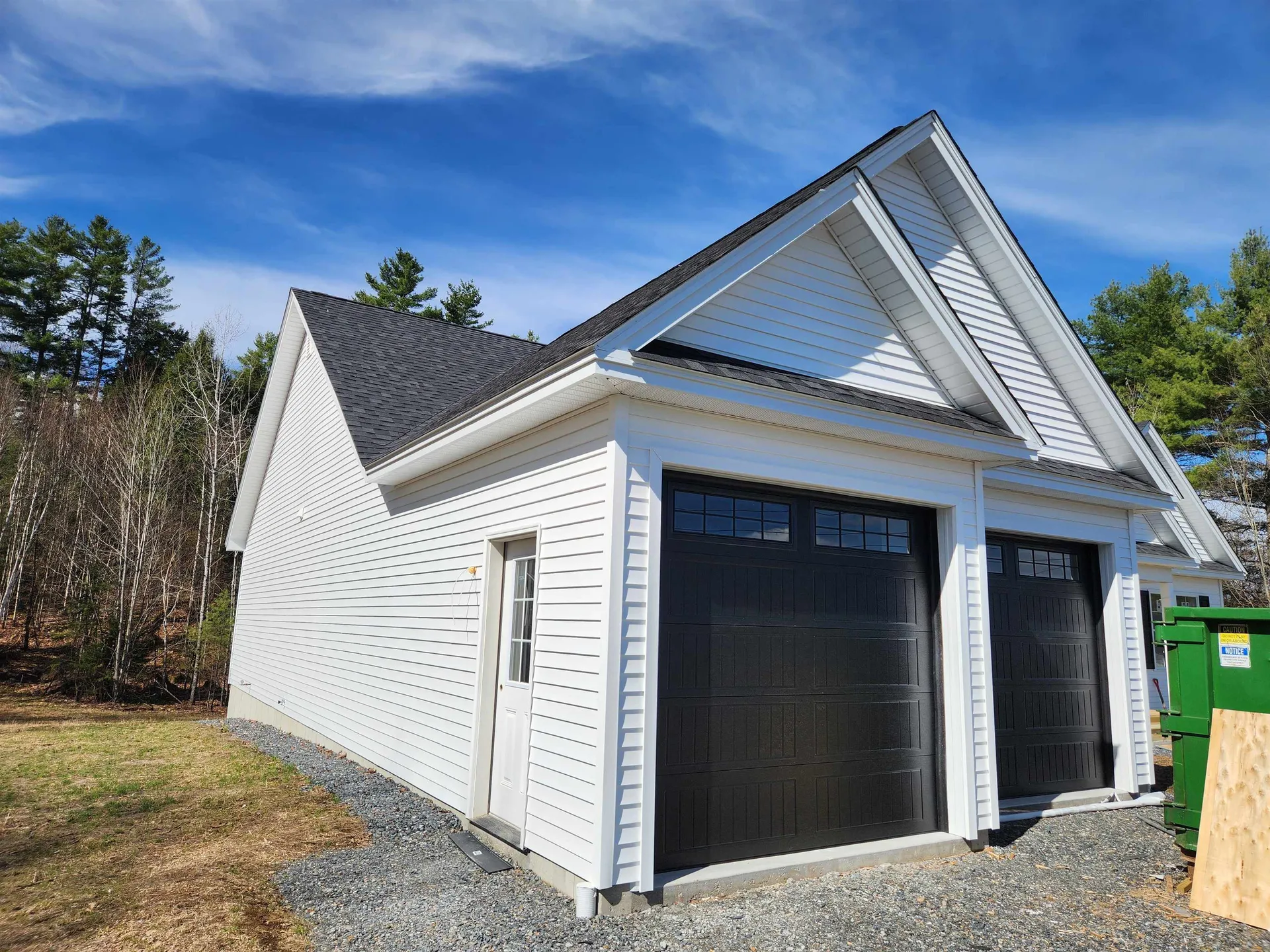 27 Riverview Road Newport NH 03773