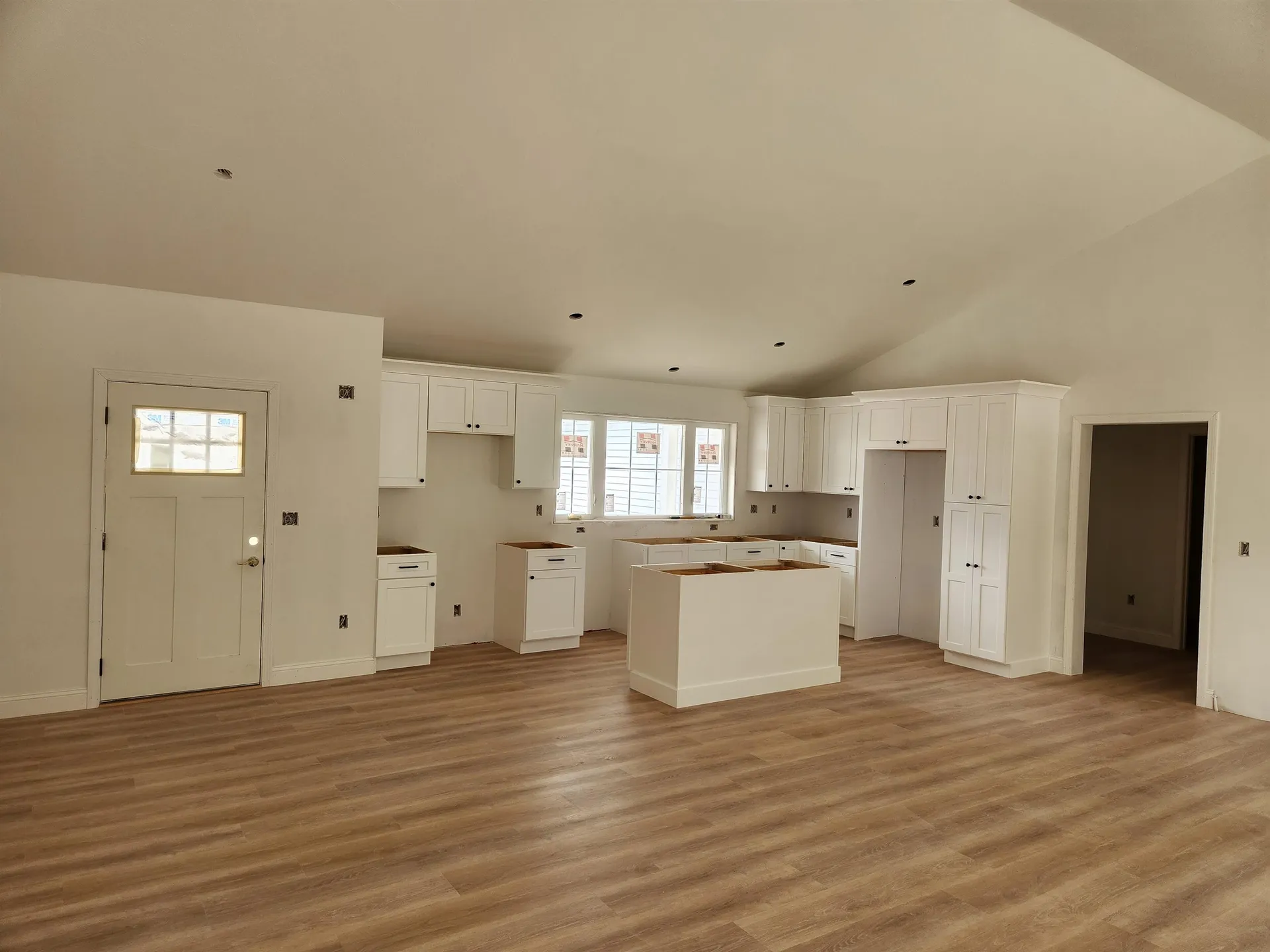 27 Riverview Road Newport NH 03773
