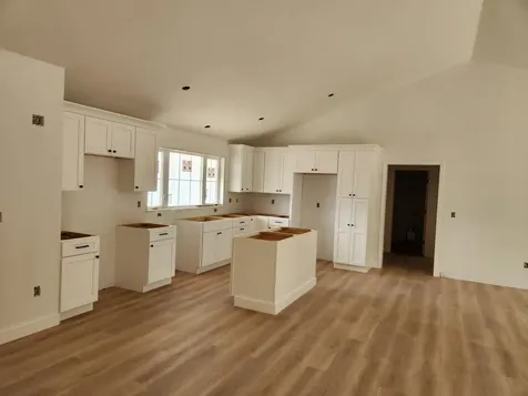 27 Riverview Road Newport NH 03773