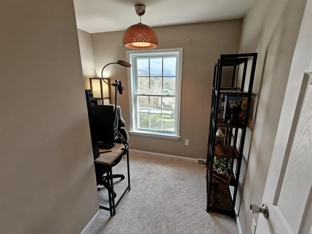 16 Night Pasture Lane Chittenden VT 05701