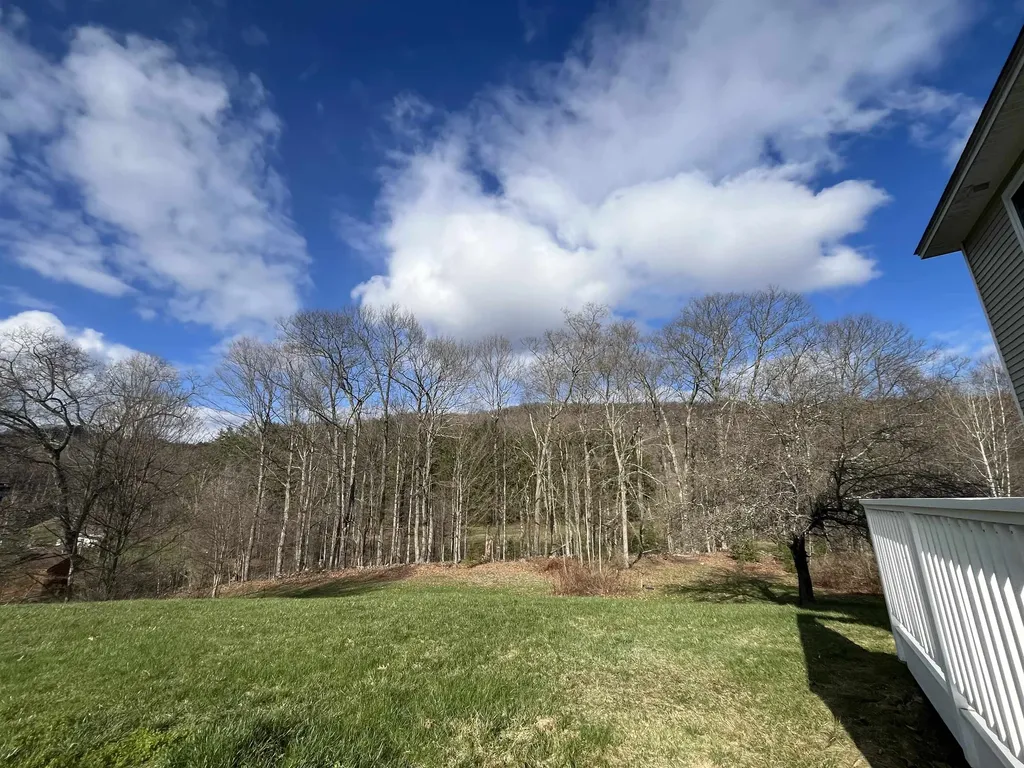 16 Night Pasture Lane Chittenden VT 05701