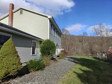 16 Night Pasture Lane Chittenden VT 05701