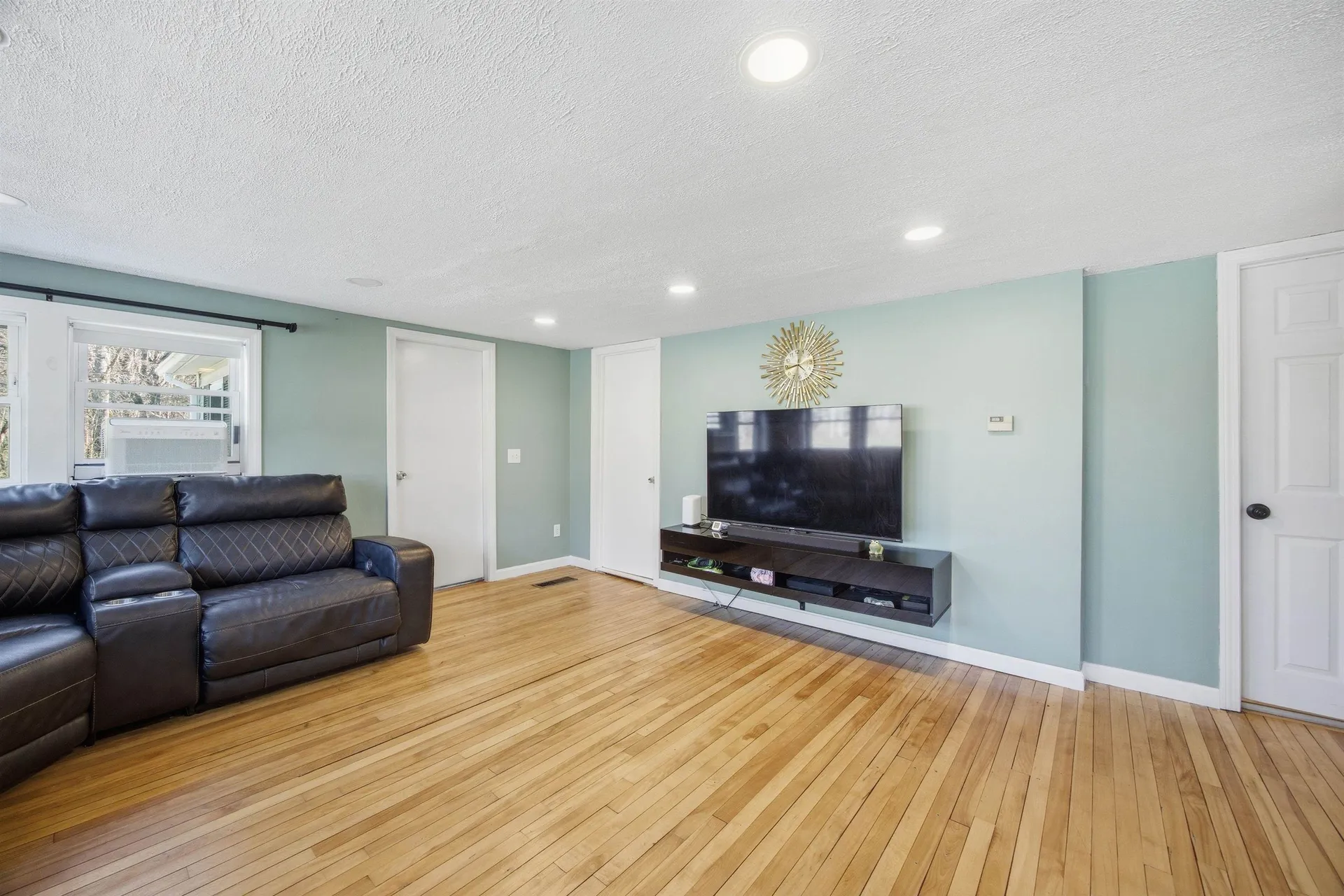 176 Shaker Hill Road Enfield NH 03748