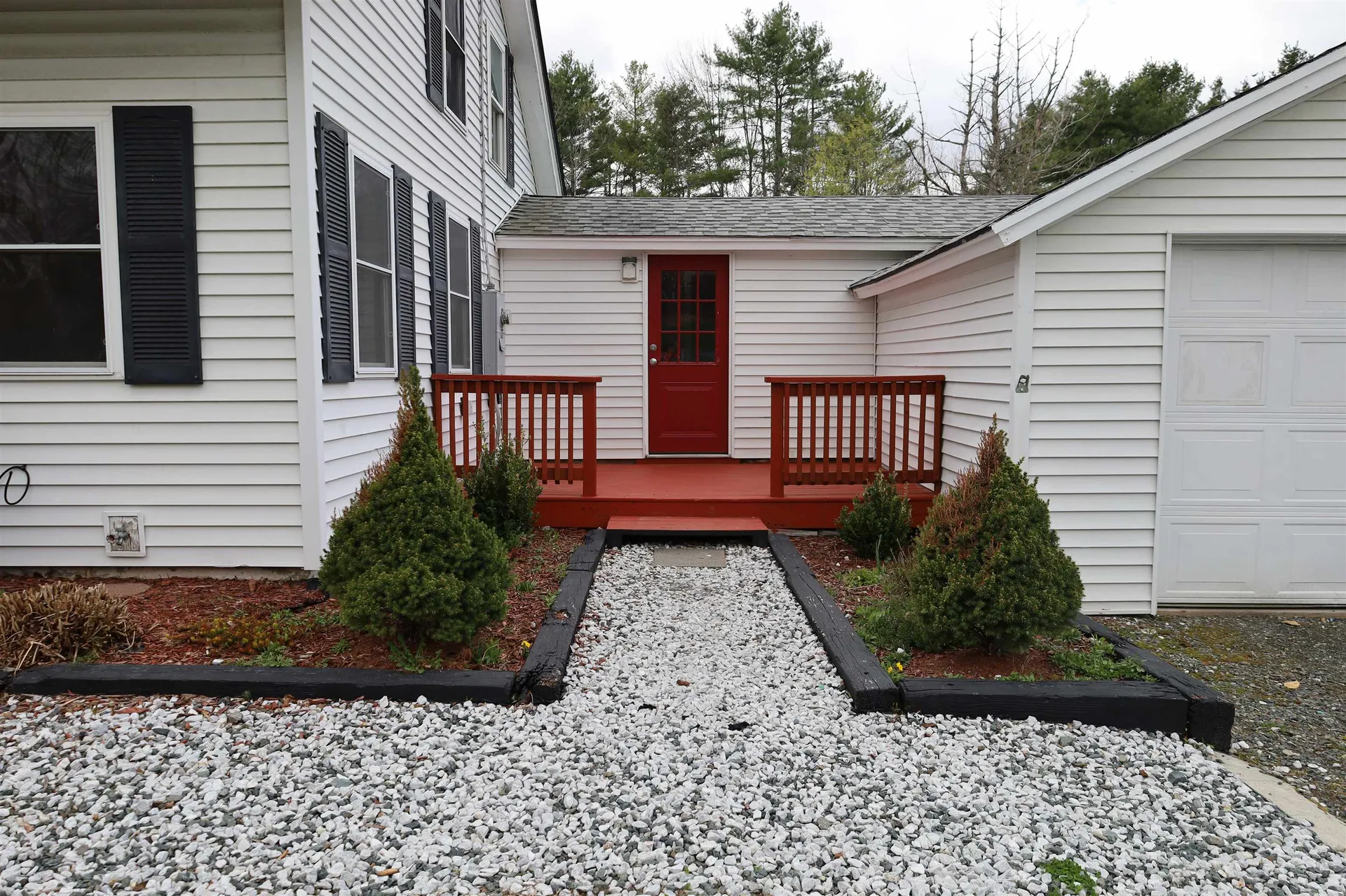 176 Shaker Hill Road Enfield NH 03748
