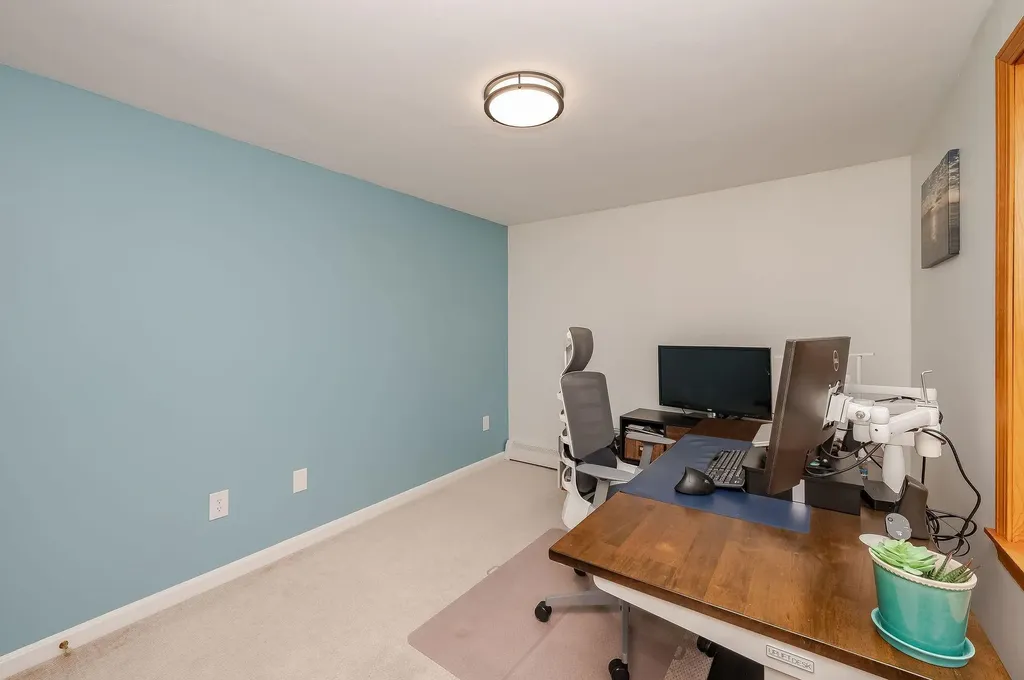 43 Moharimet Drive Madbury NH 03823