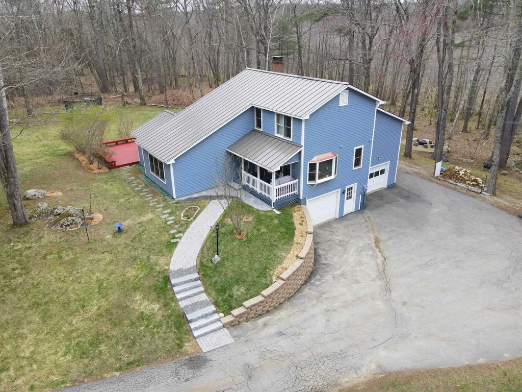 43 Moharimet Drive Madbury NH 03823