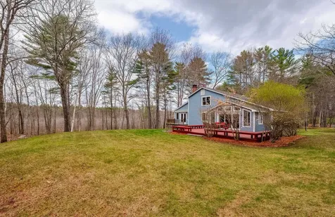 43 Moharimet Drive Madbury NH 03823