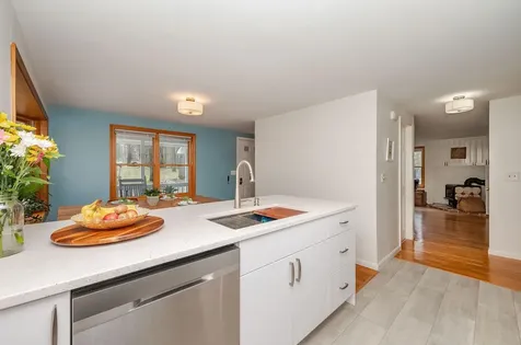 43 Moharimet Drive Madbury NH 03823