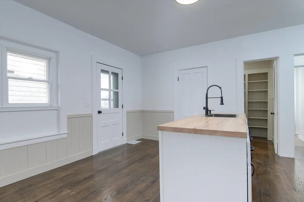 29 Hopkins Street Rutland City VT 05701
