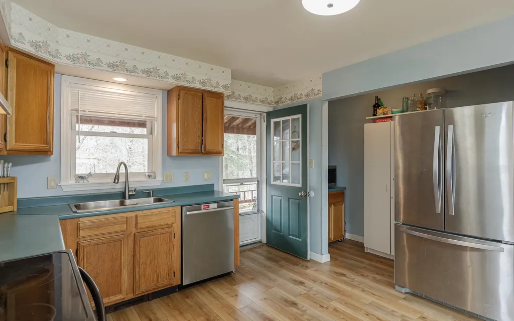 147 Pleasant View Lane Chester VT 05143