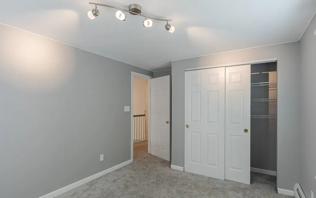 147 Pleasant View Lane Chester VT 05143